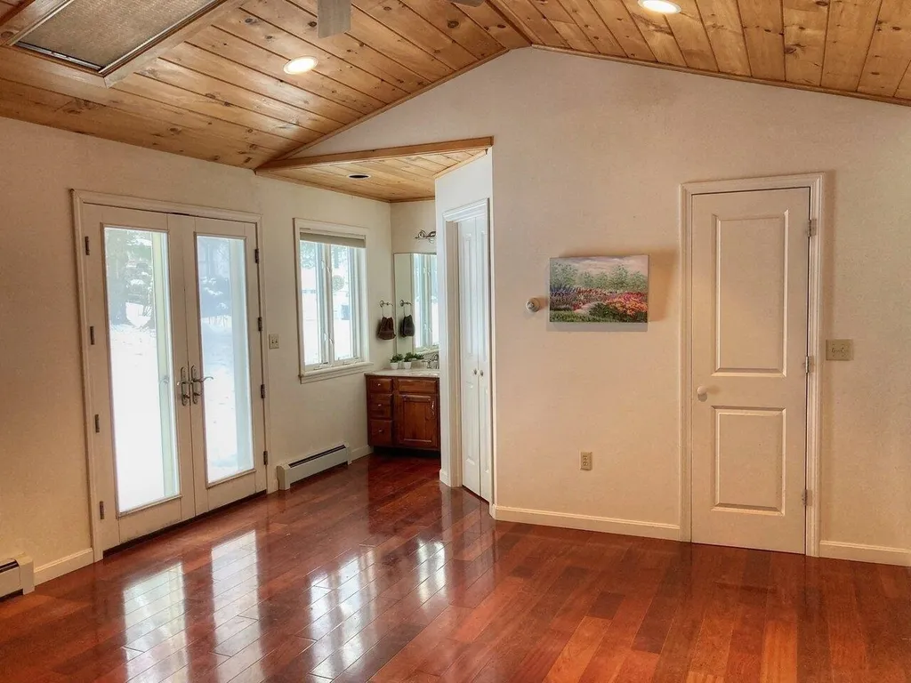 45 Juniper Lane Middlebury VT 05753
