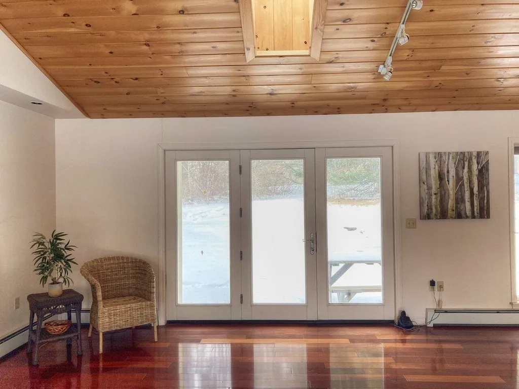 45 Juniper Lane Middlebury VT 05753