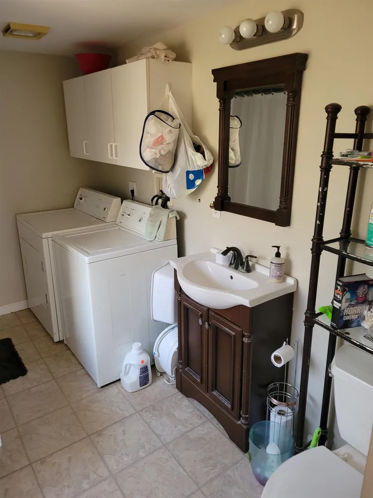 56 Lake Street Nashua NH 03060