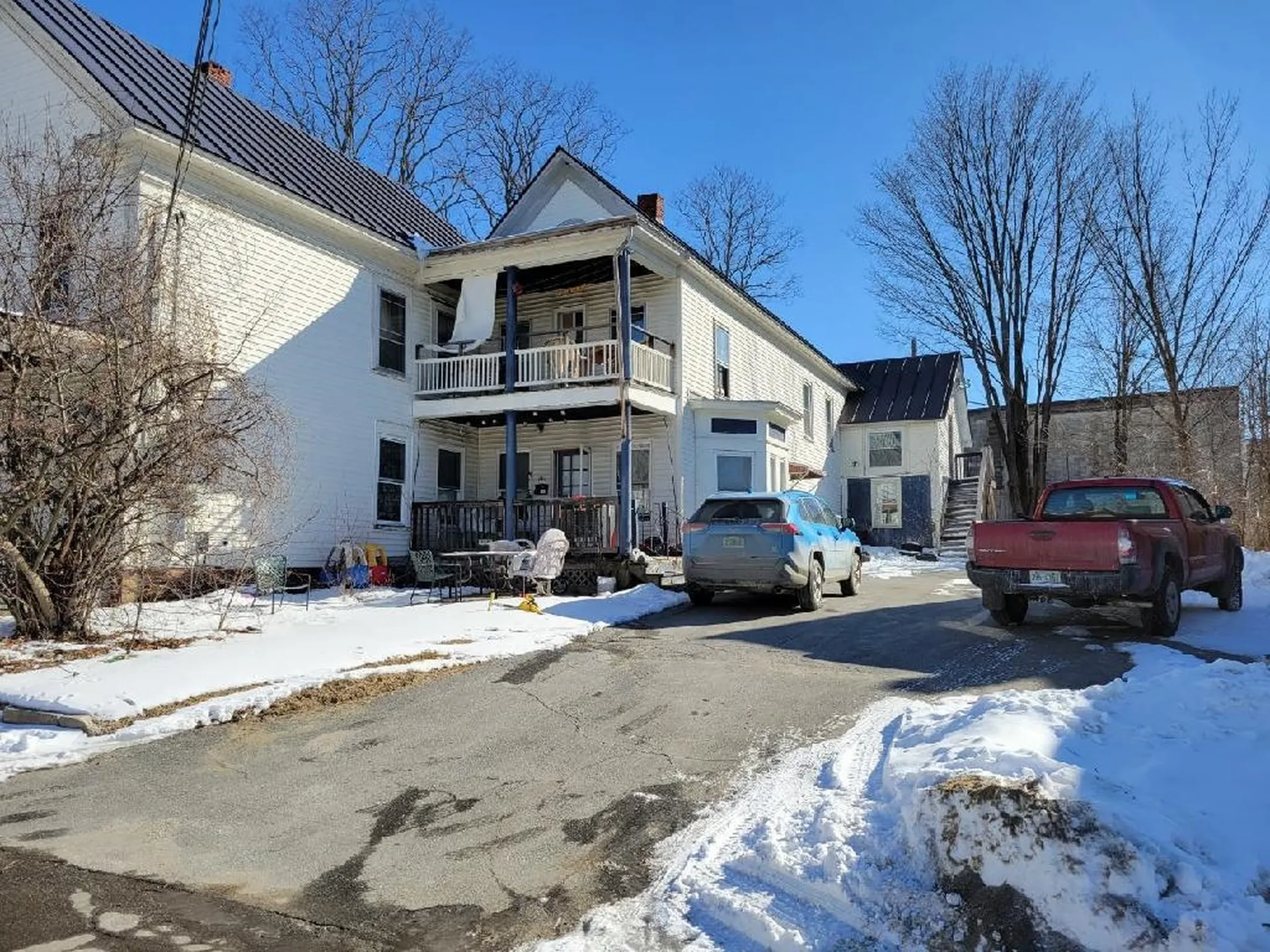 14 Spruce Avenue Claremont NH 03743
