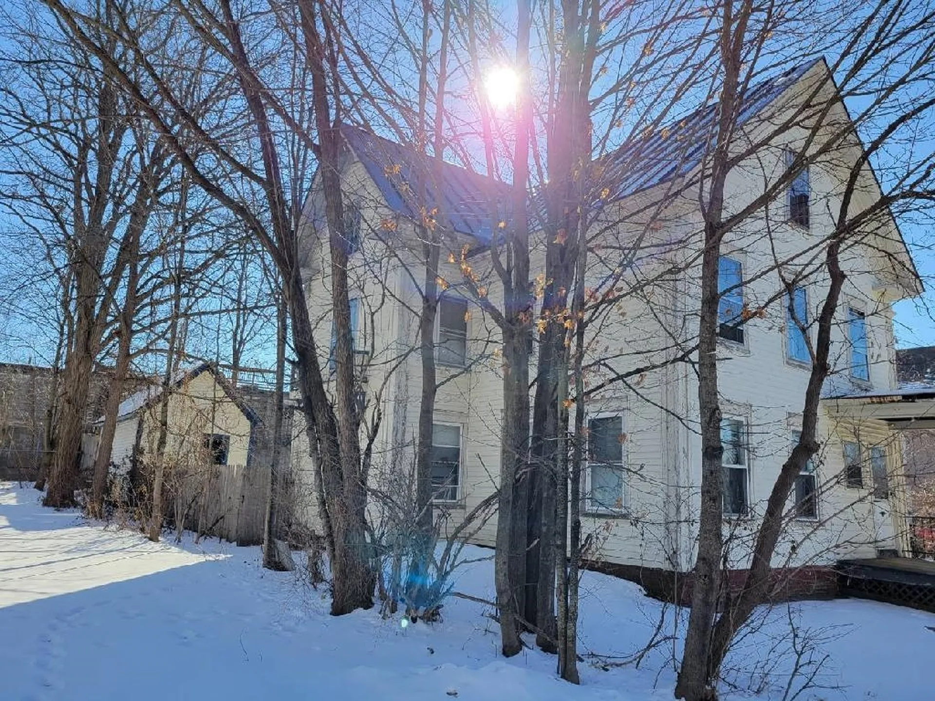 14 Spruce Avenue Claremont NH 03743