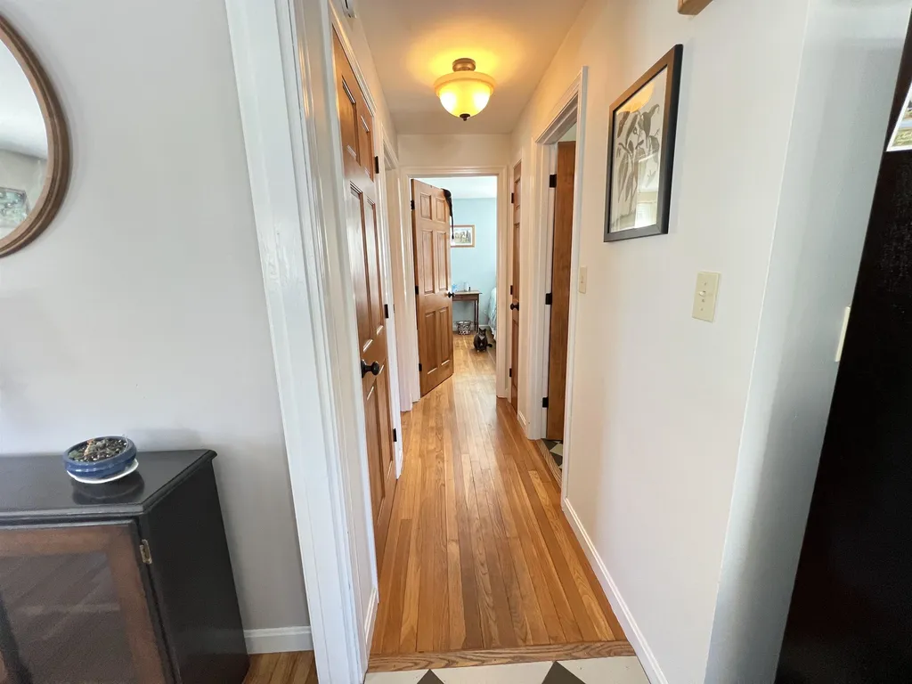 42 Maplewood Circle Walpole NH 03608