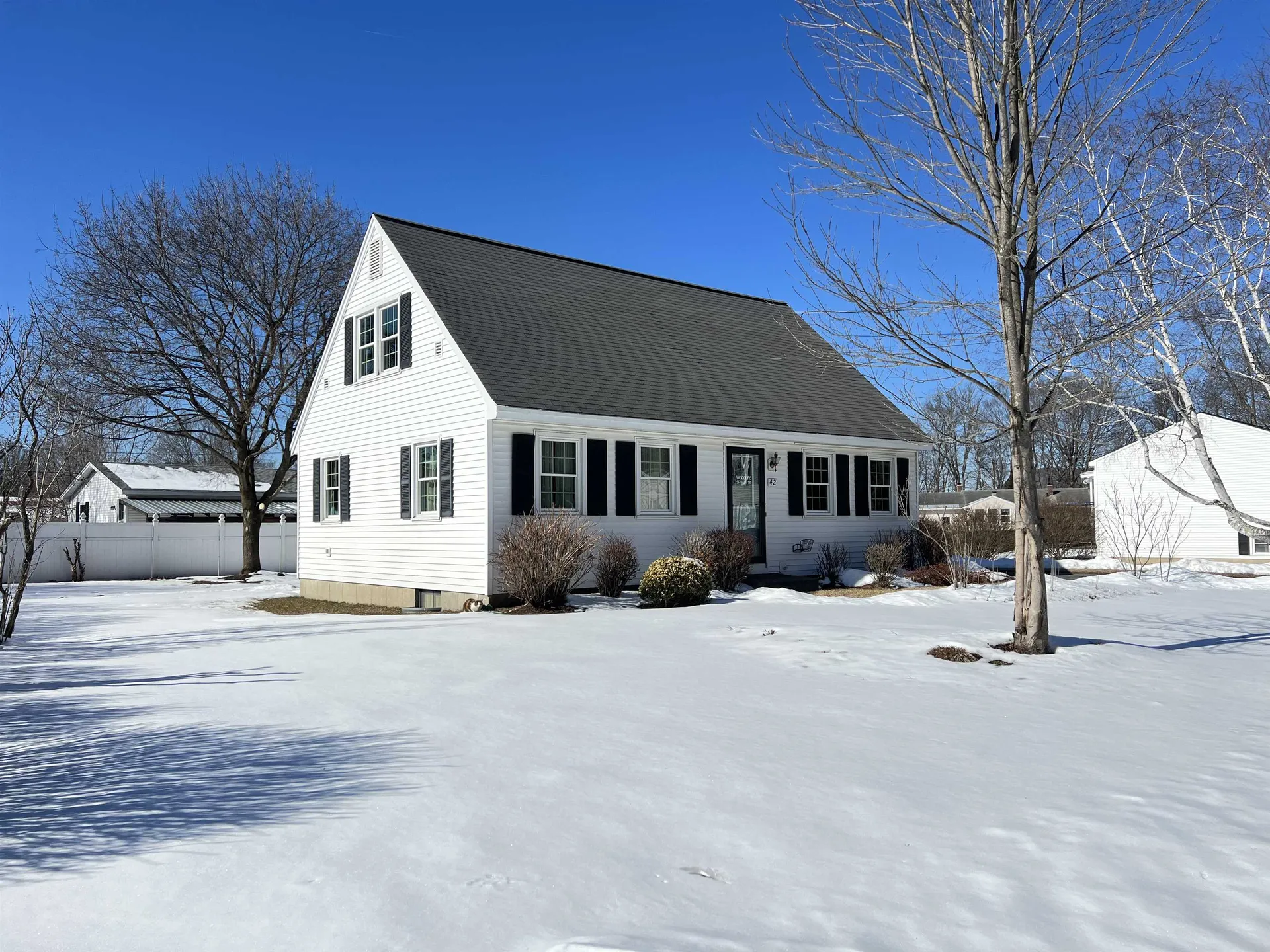 42 Maplewood Circle Walpole NH 03608