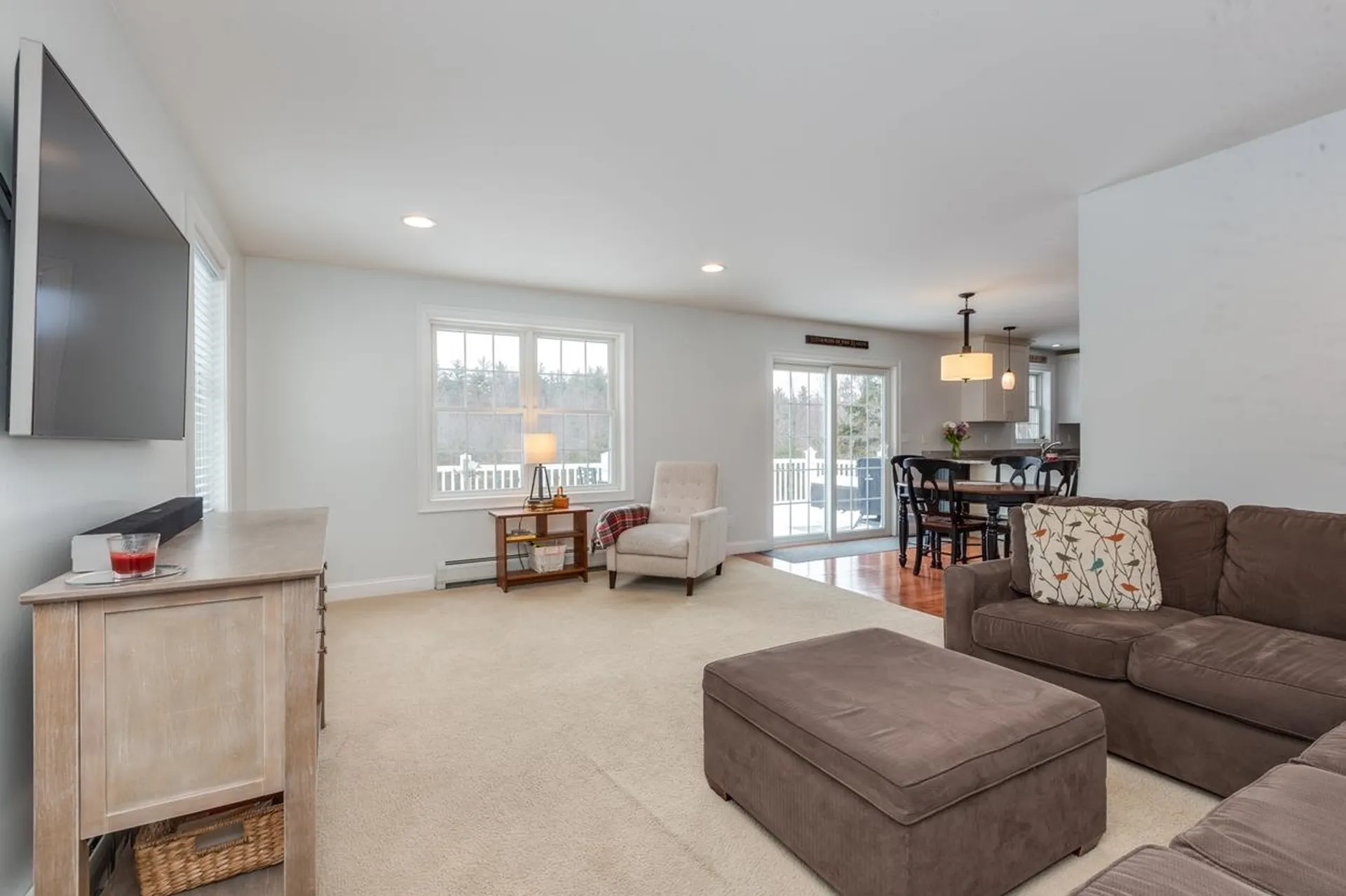 74 Peaslee Road Bow NH 03304