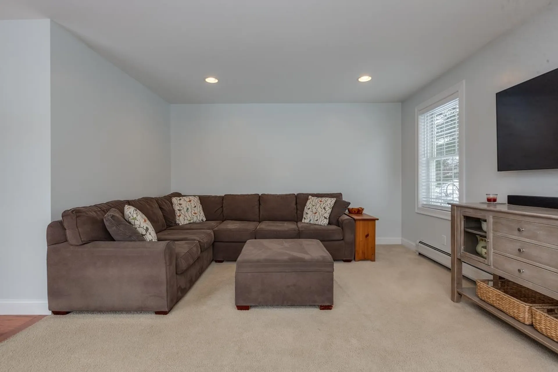 74 Peaslee Road Bow NH 03304