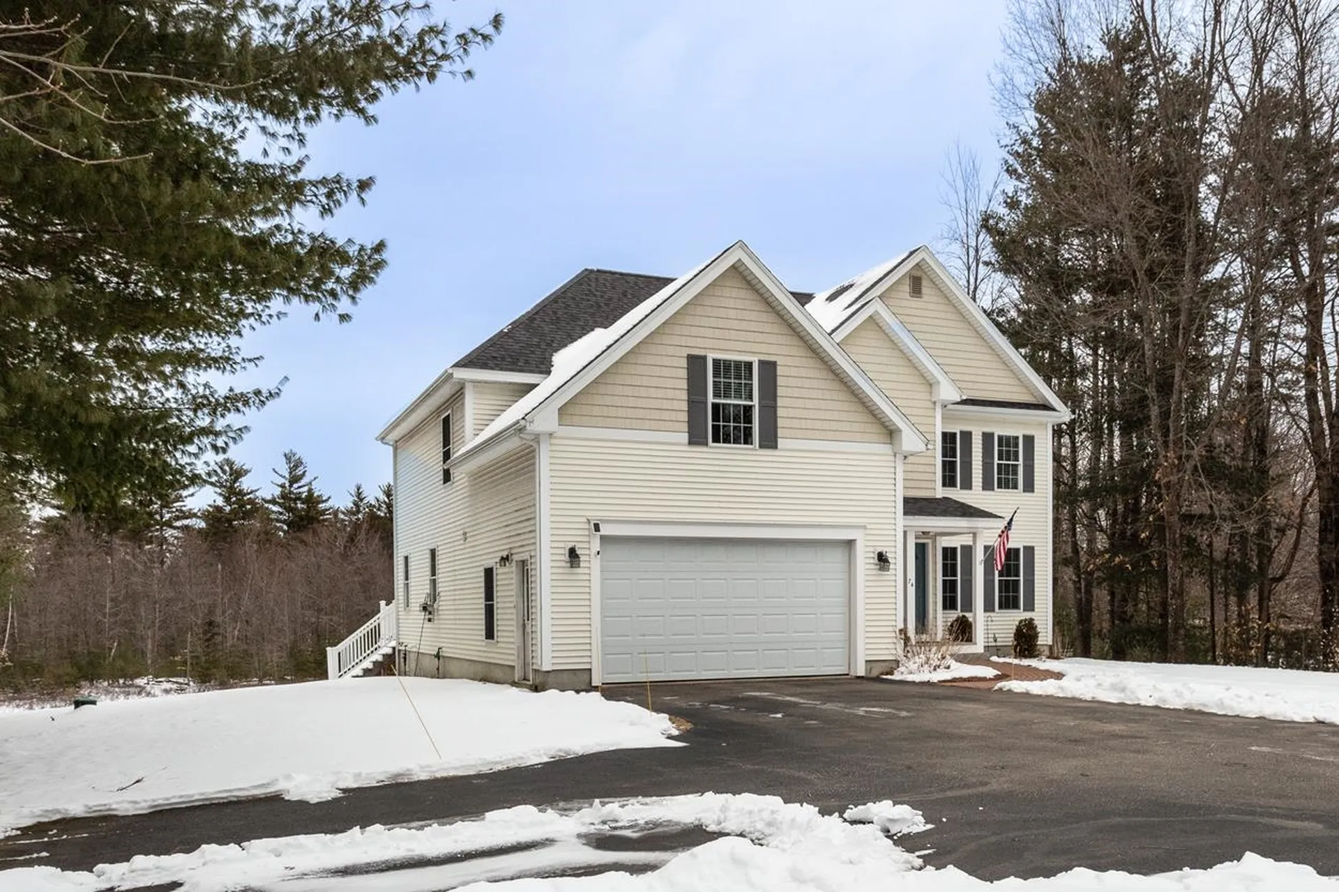 74 Peaslee Road Bow NH 03304
