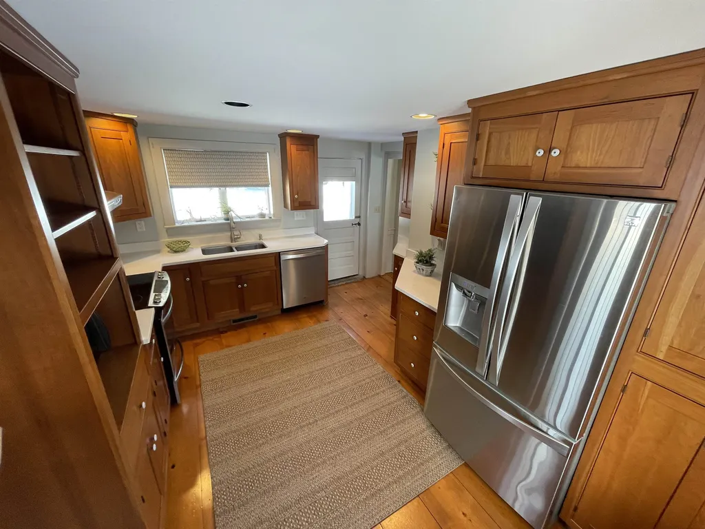 191 Middle Road Brentwood NH 03833