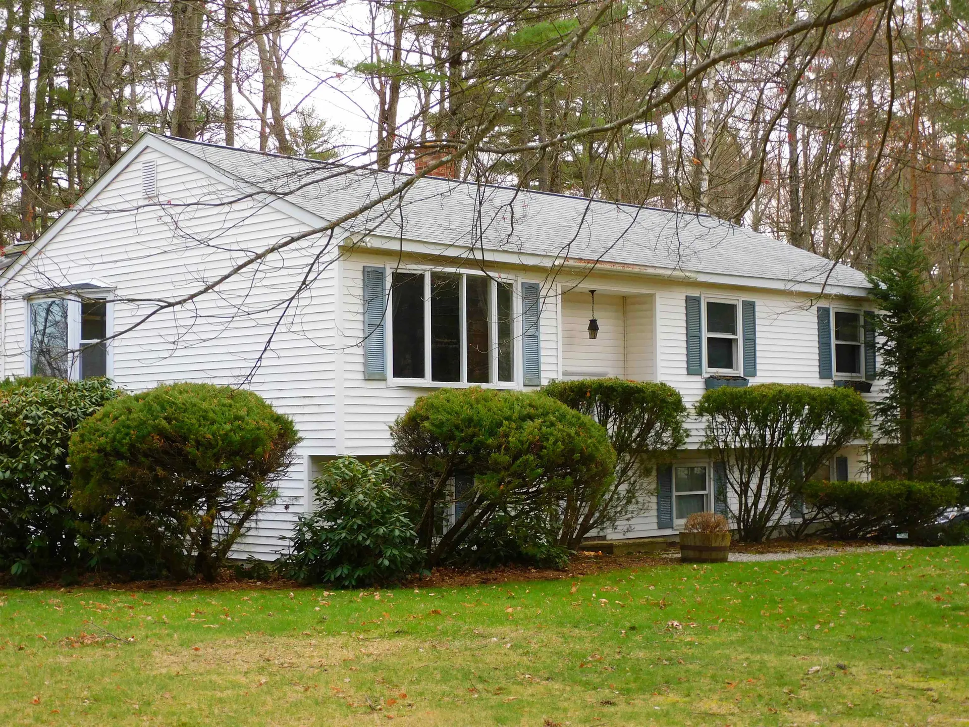 295 Rattlesnake Hill Road Auburn NH 03032
