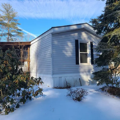 18 Park Drive Hinsdale NH 03451