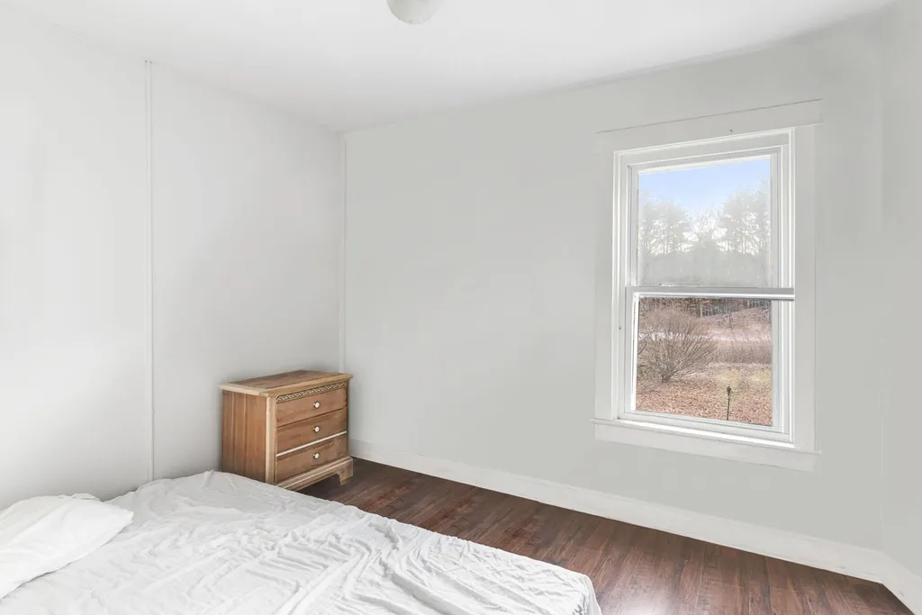 94 Dale Street Wilton NH 03086