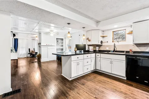 94 Dale Street Wilton NH 03086