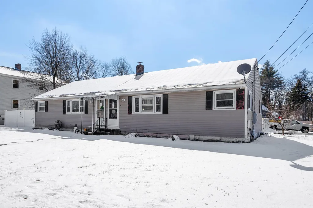 74-76 Mcquesten Street Manchester NH 03102