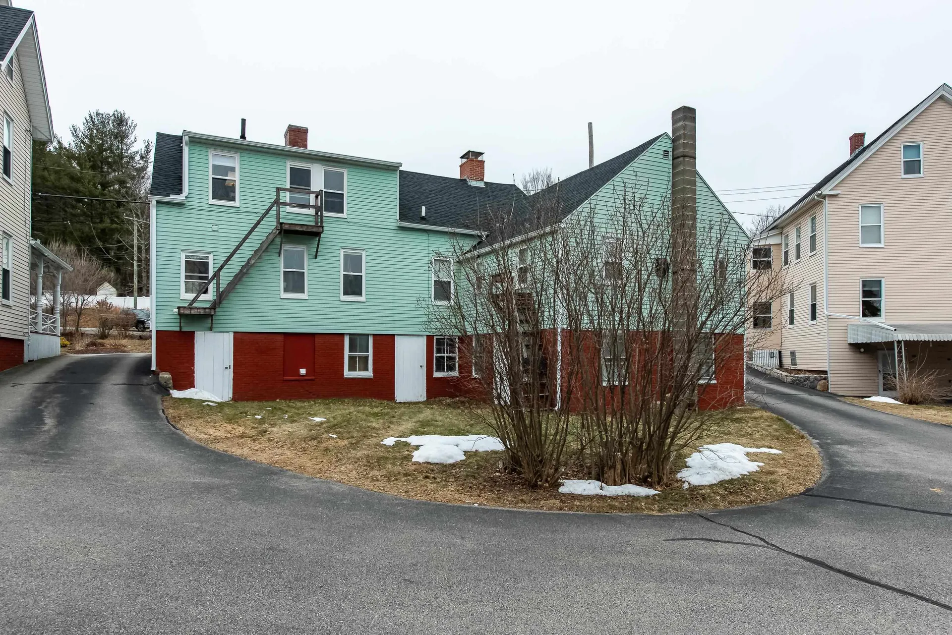 162-166 & 168 High Street Somersworth NH 03878