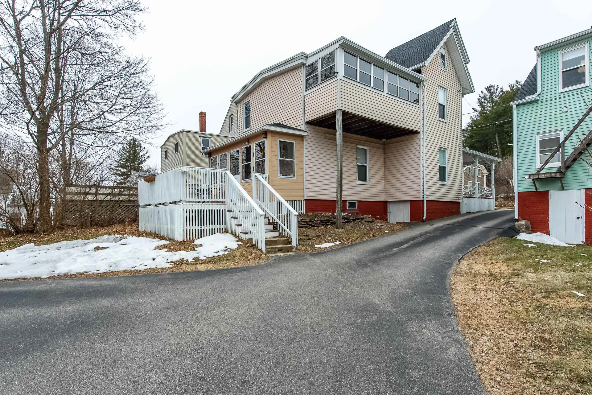 162-166 & 168 High Street Somersworth NH 03878