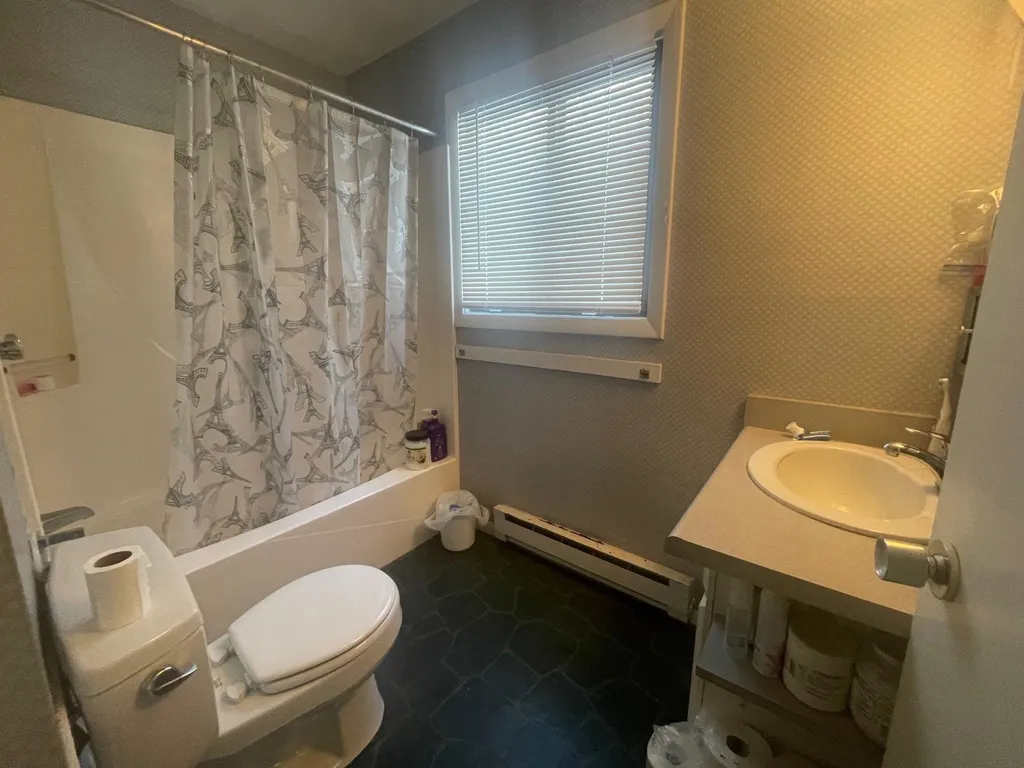 2364 Willard Road Hartford VT 05059