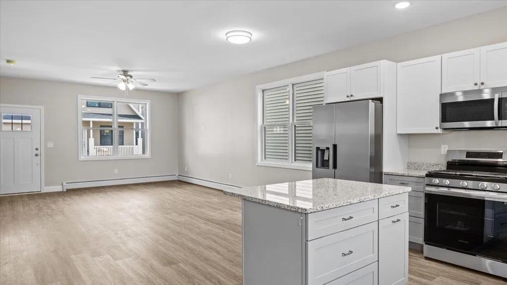 51 Mollys Way Winooski VT 05404