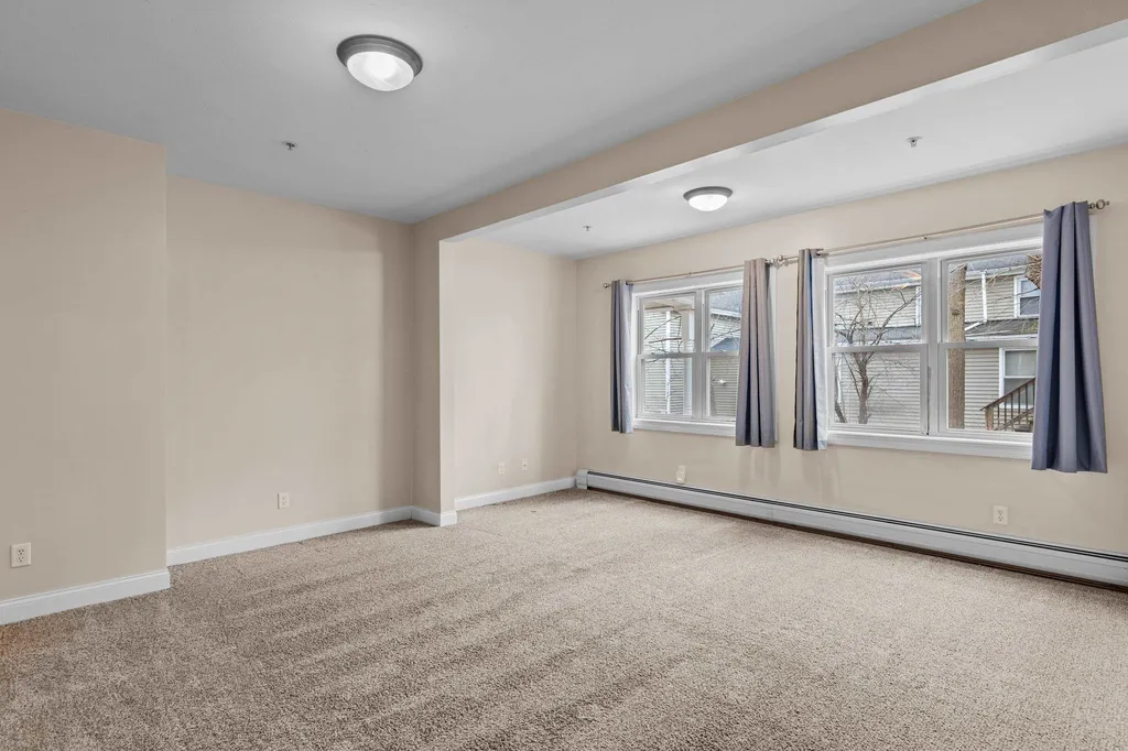 15 Webster Street Nashua NH 03064