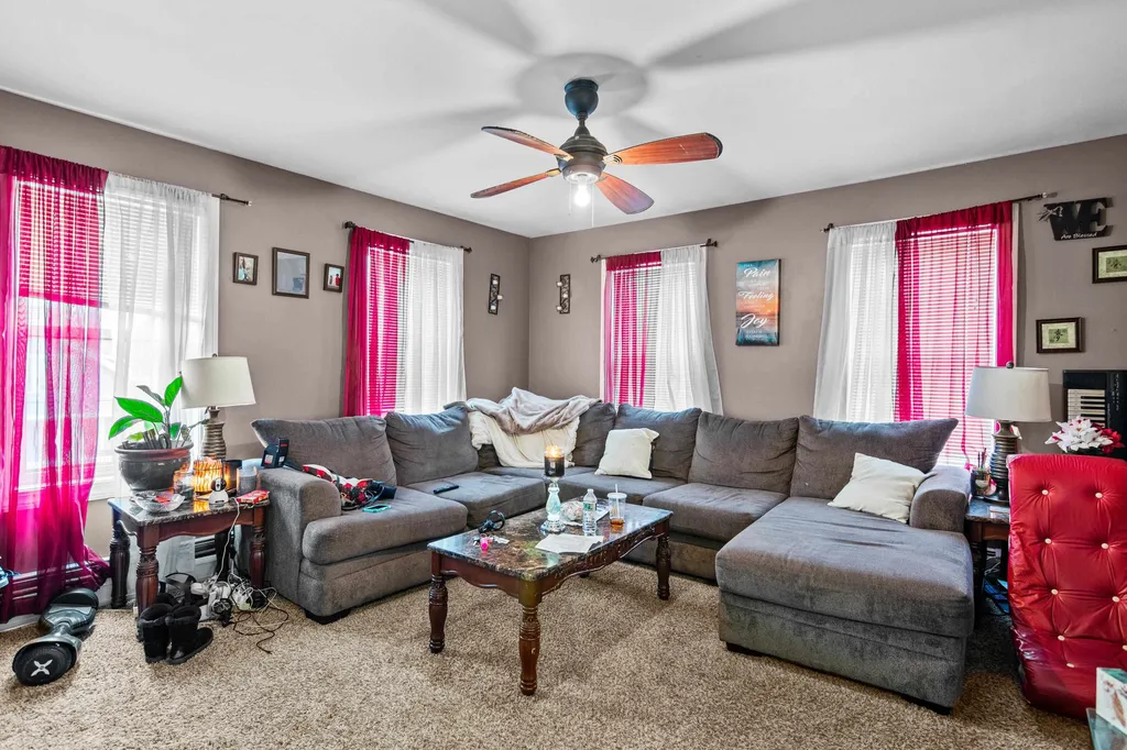 15 Webster Street Nashua NH 03064