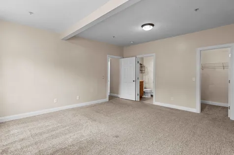 15 Webster Street Nashua NH 03064