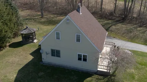 55 Sandy Lane Claremont NH 03743
