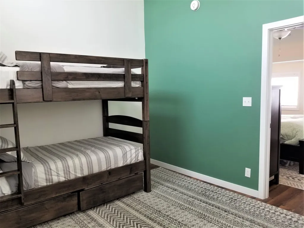 105 Forum Drive Warren VT 05674