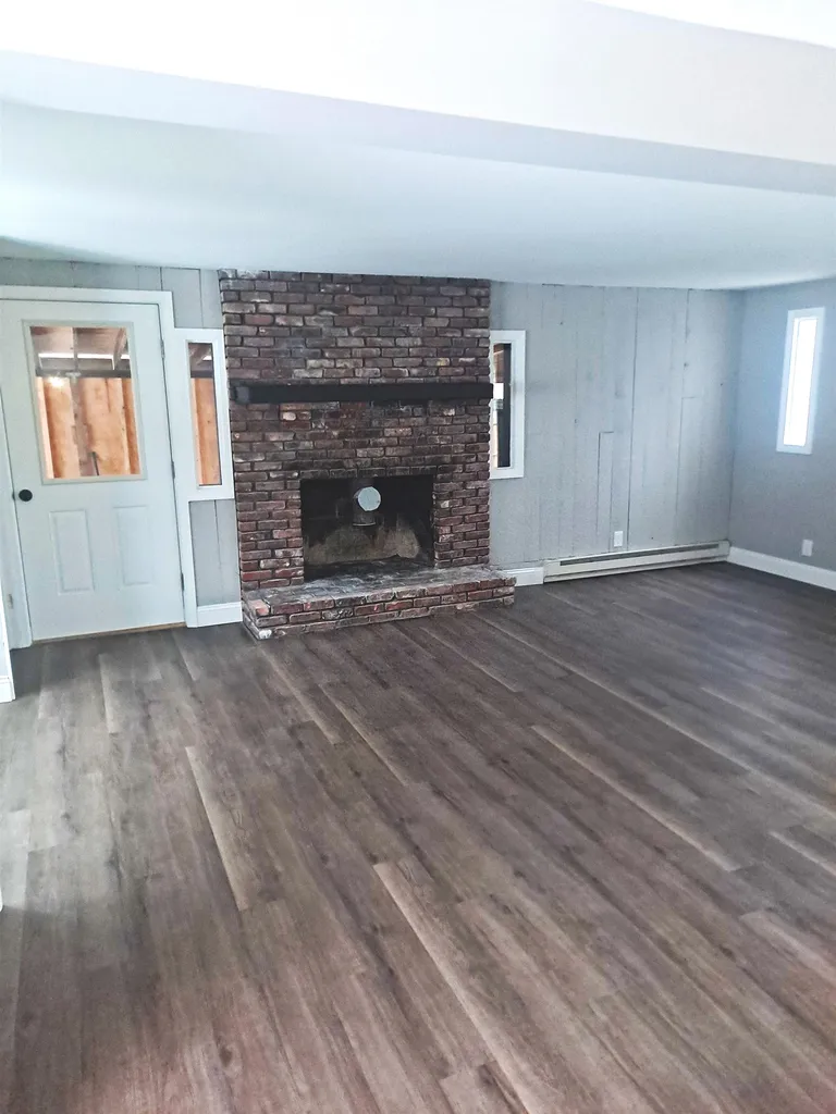 110 Mammoth Road Hooksett NH 03106