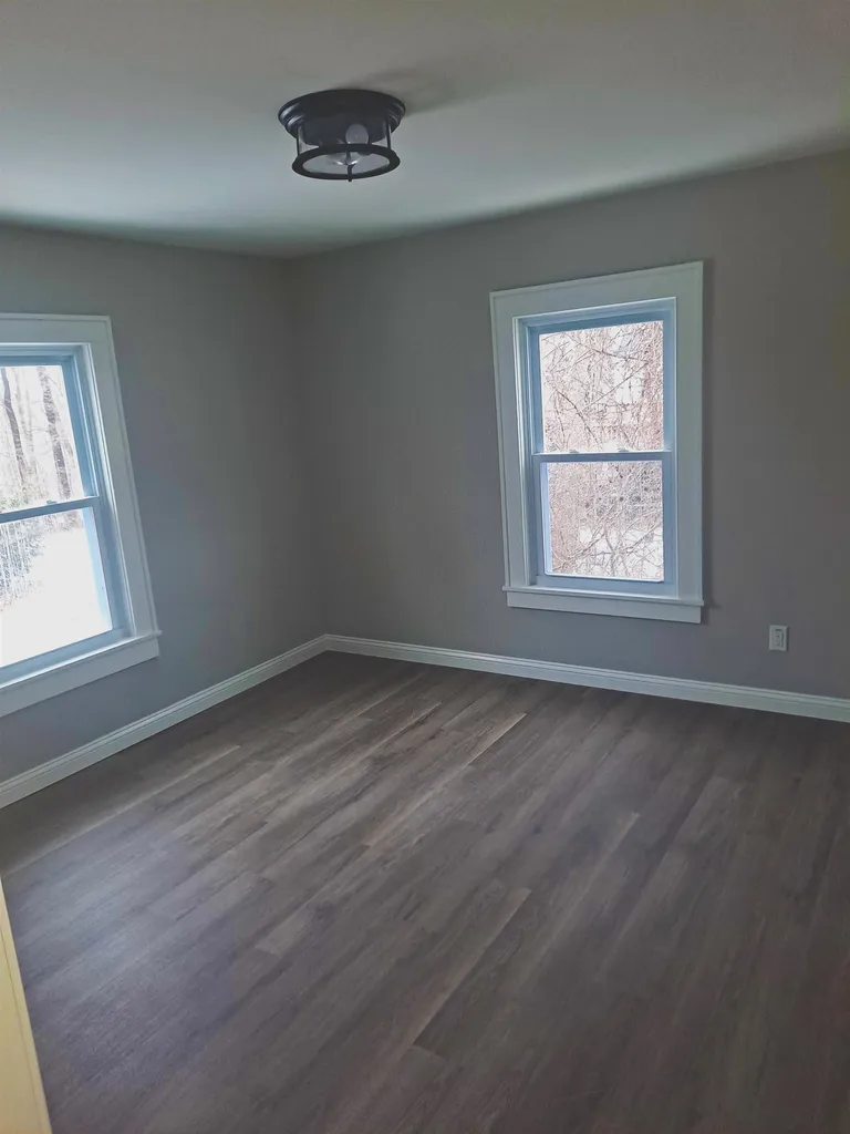 110 Mammoth Road Hooksett NH 03106