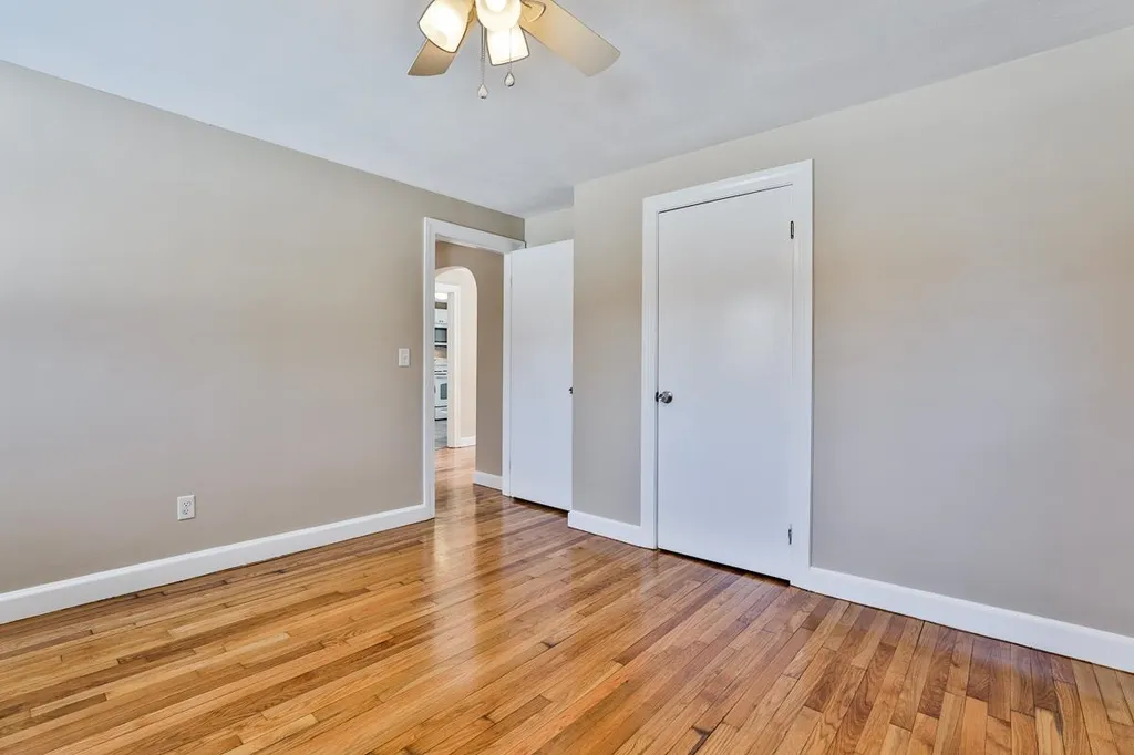 9 Sunset Lane Bedford NH 03110