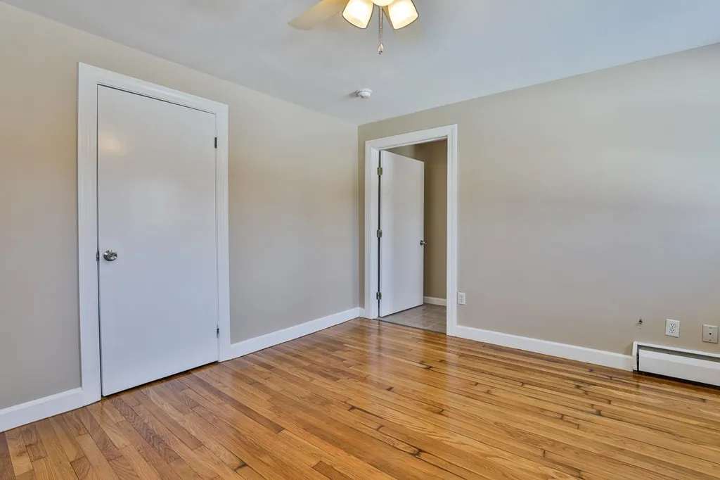 9 Sunset Lane Bedford NH 03110