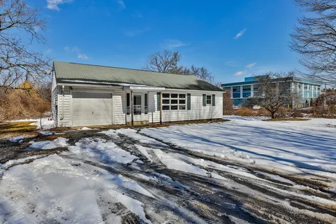 9 Sunset Lane Bedford NH 03110