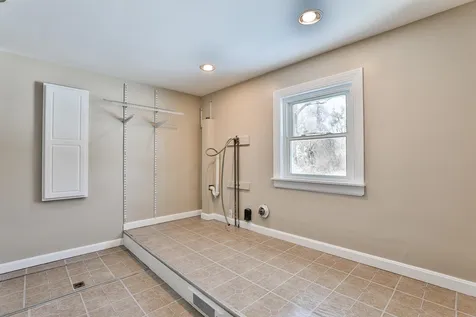 9 Sunset Lane Bedford NH 03110