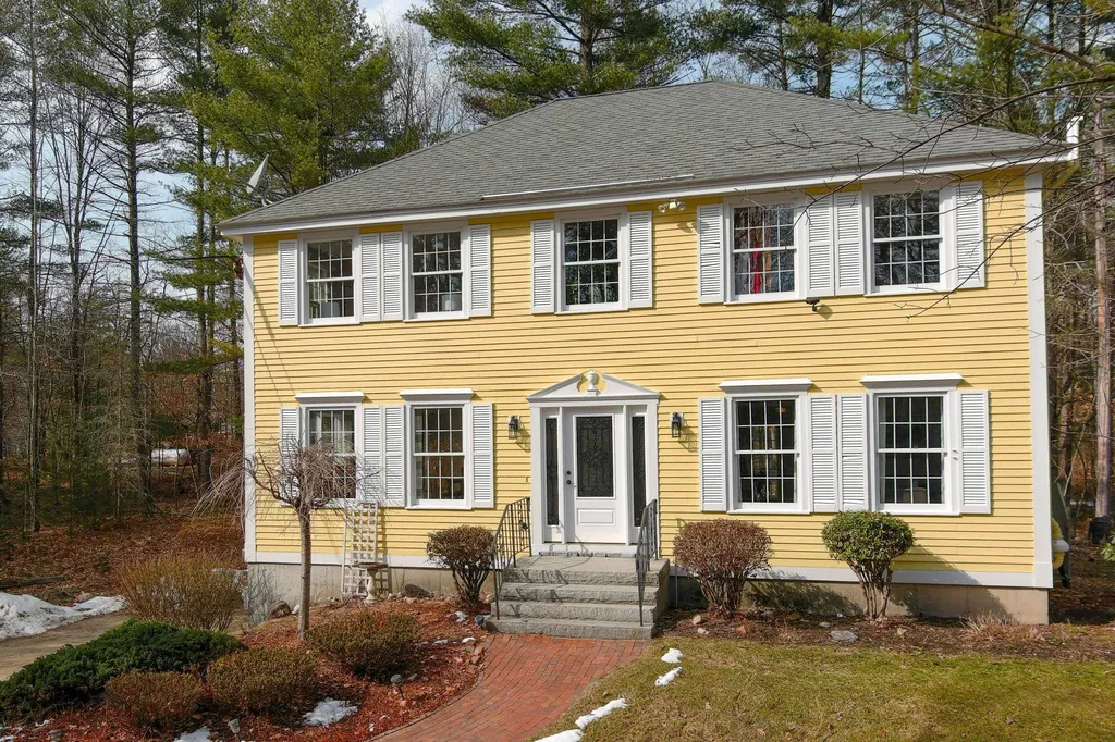 5 Wallace Brook Road Brookline NH 03033