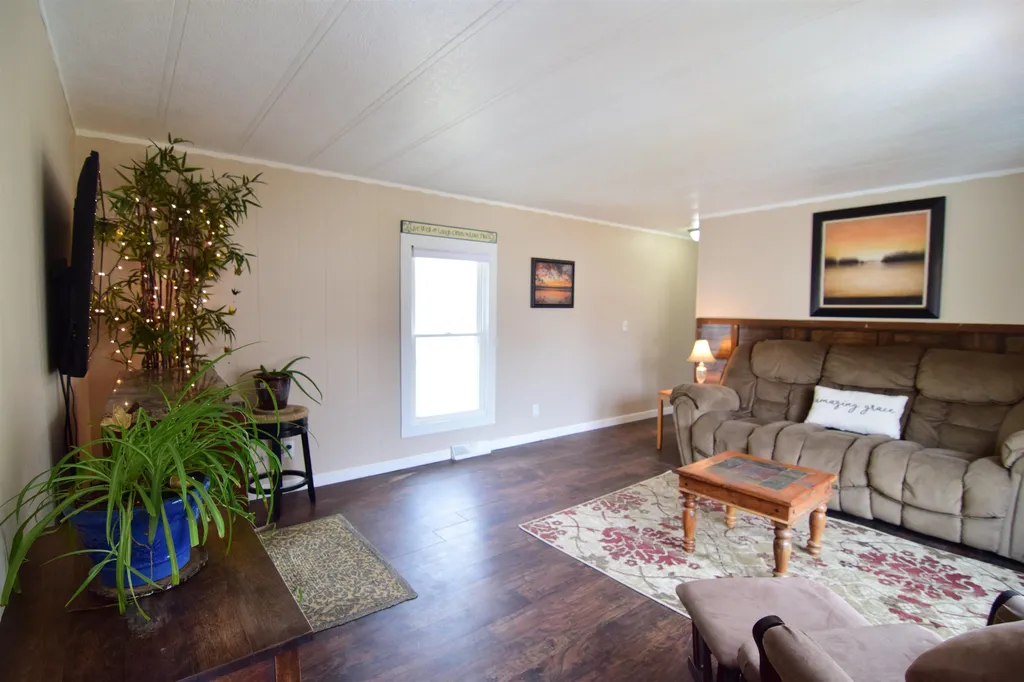 134 Estate Drive Barrington NH 03825