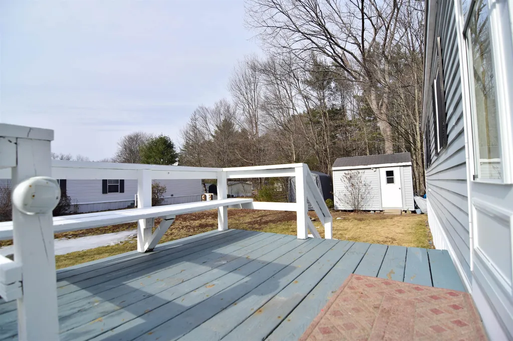 134 Estate Drive Barrington NH 03825