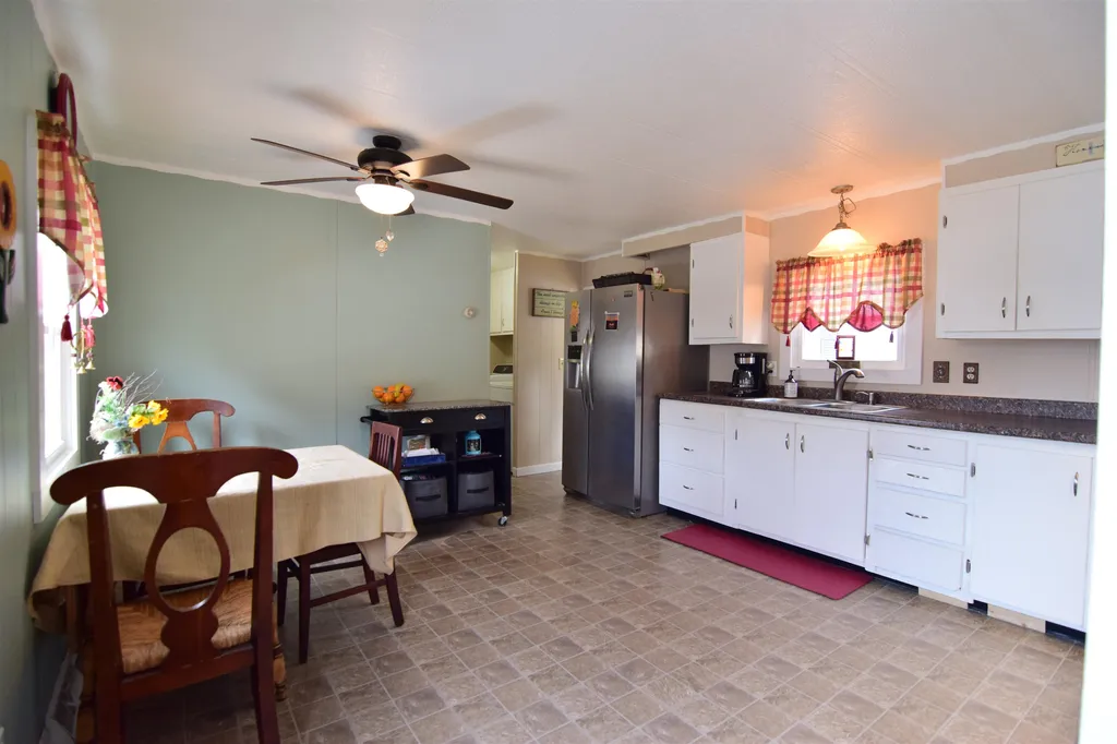 134 Estate Drive Barrington NH 03825