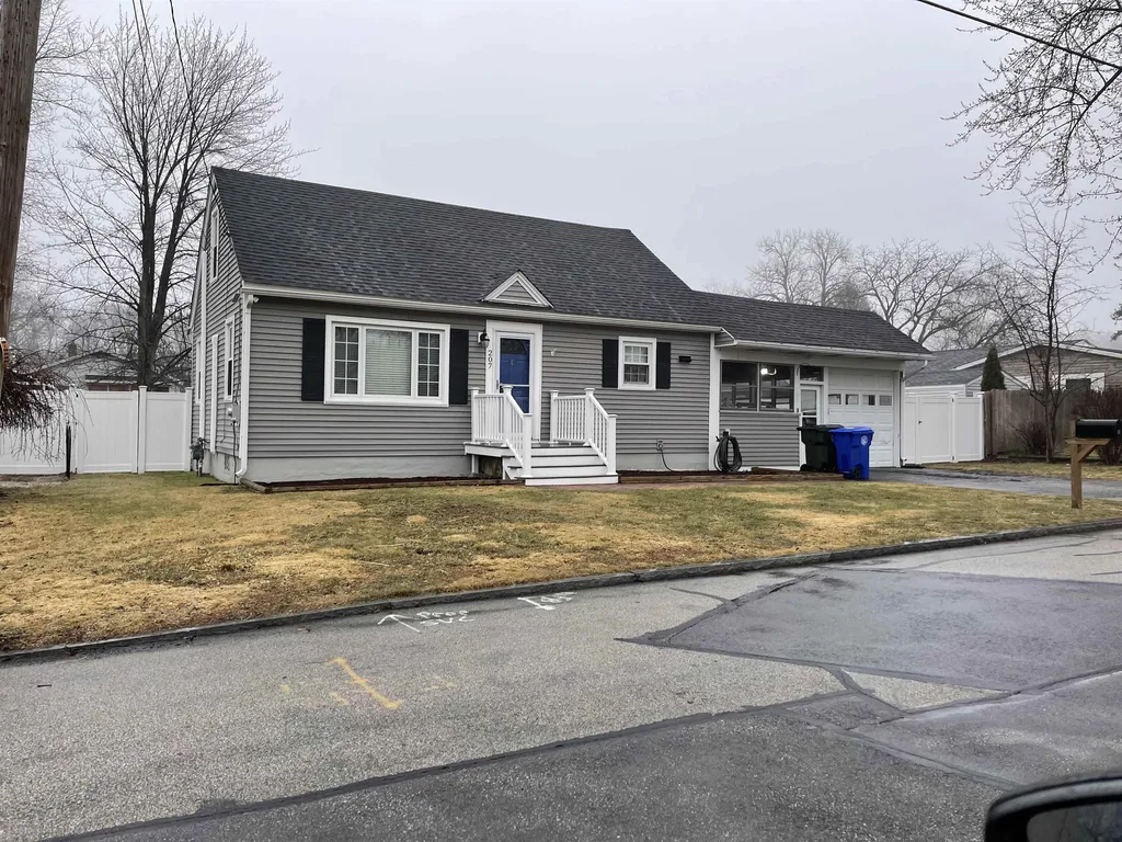 207 Brennan Street Manchester NH 03109
