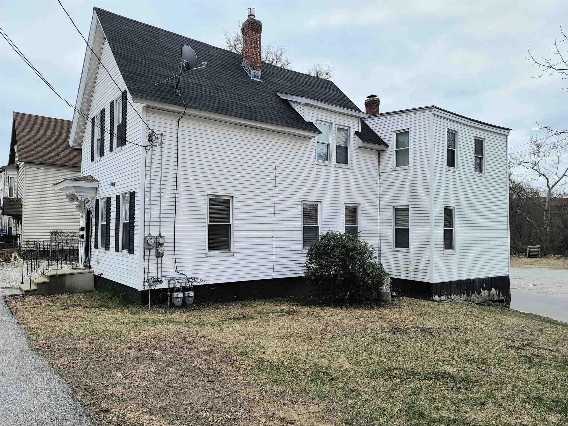 172 Blaine Street Manchester NH 03102