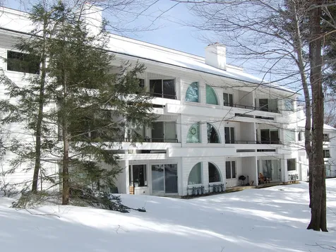 22 Glades Drive Warren VT 05674