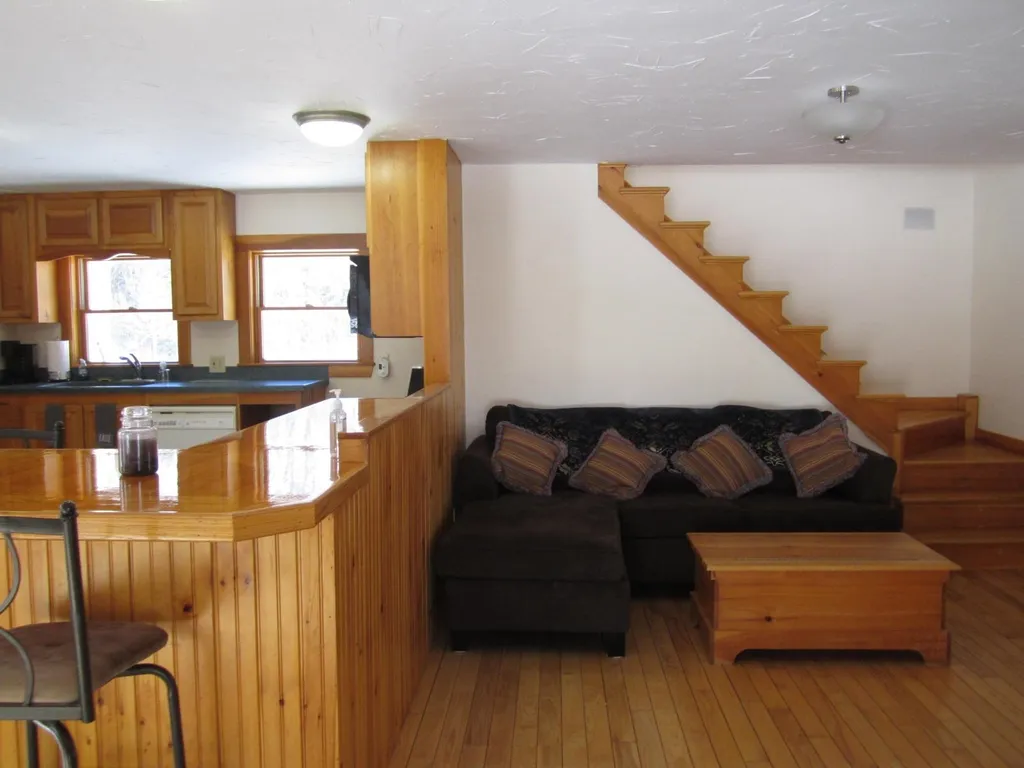 133 High Street Danbury NH 03230