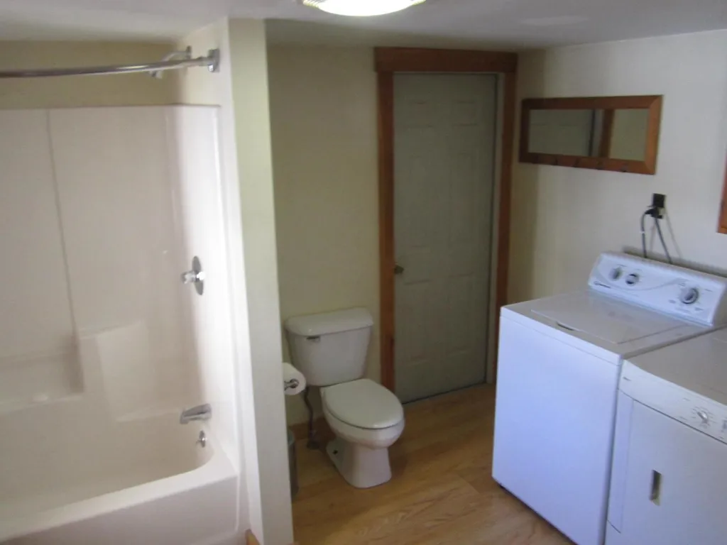 133 High Street Danbury NH 03230