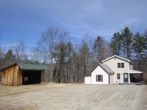 133 High Street Danbury NH 03230