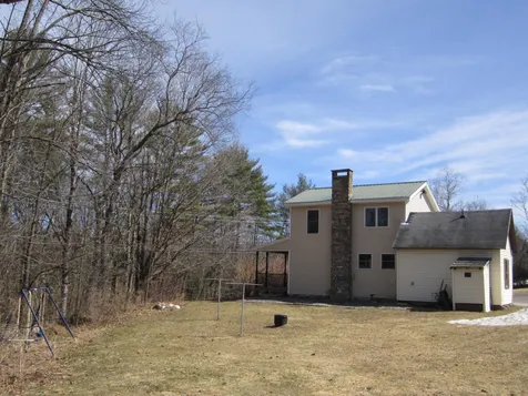 133 High Street Danbury NH 03230