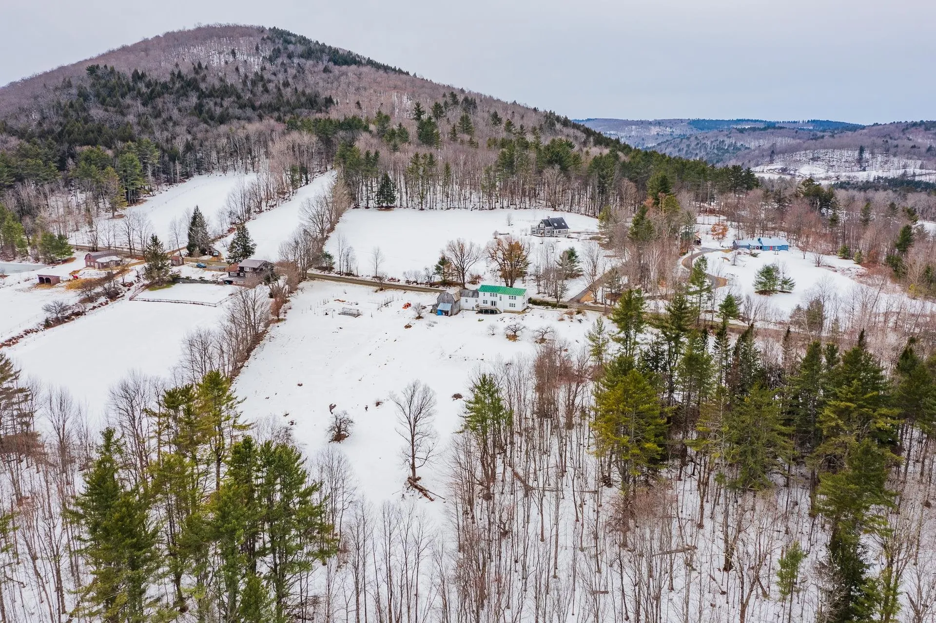 33 Turnpike Road Strafford VT 05070