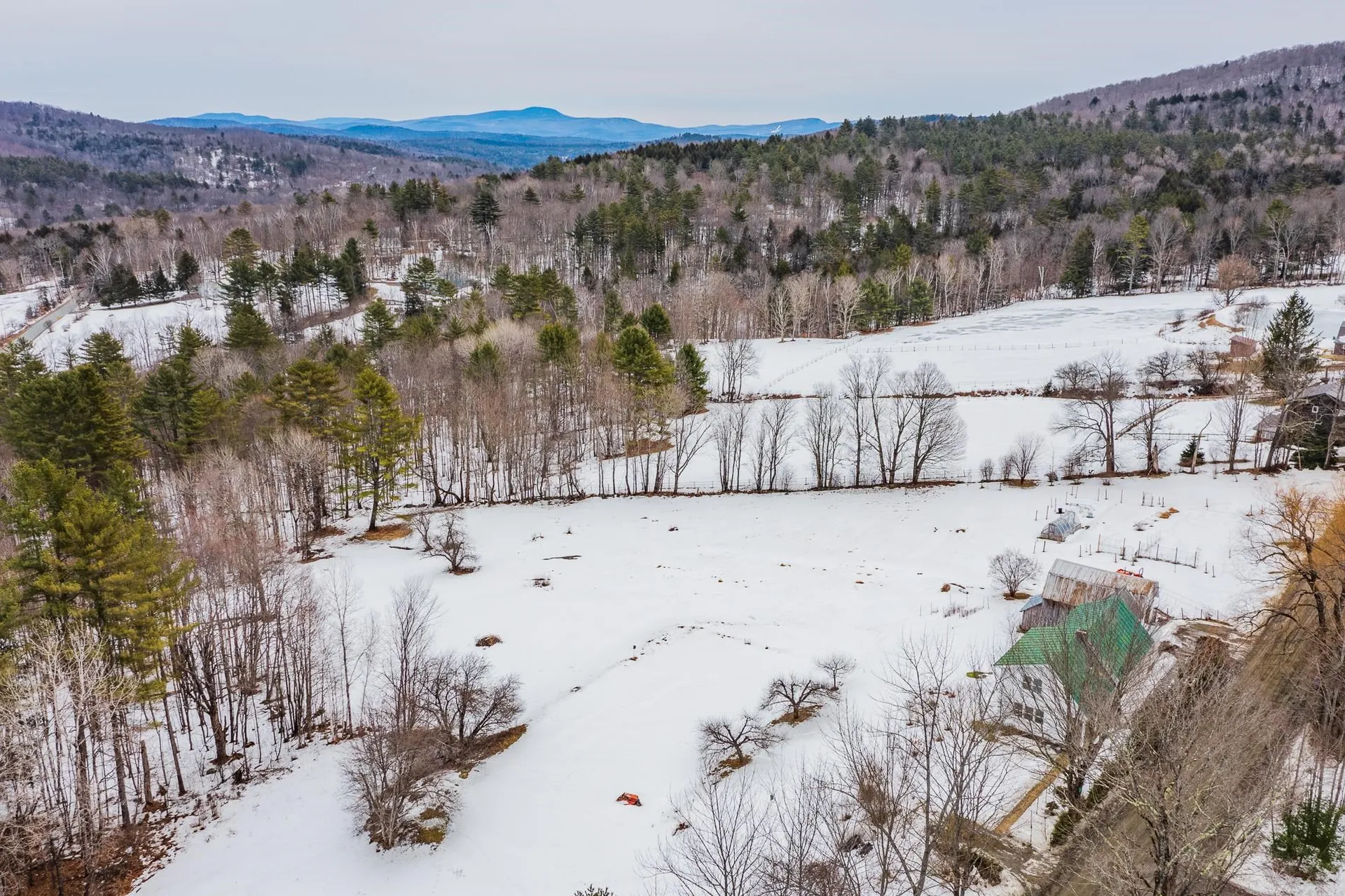 33 Turnpike Road Strafford VT 05070