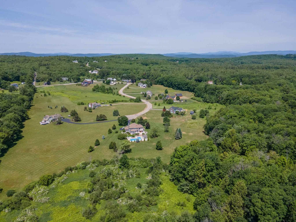 85 Longridge Drive Gilford NH 03249