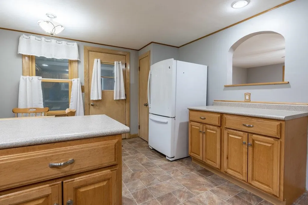 46 Old Dover Road Rochester NH 03867