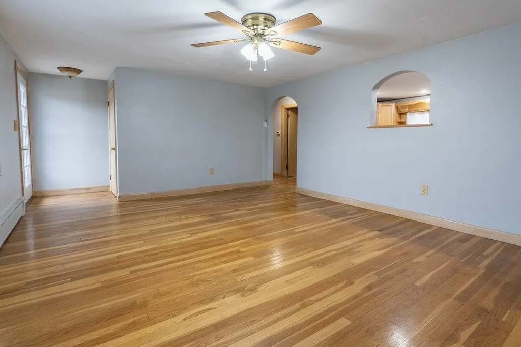 46 Old Dover Road Rochester NH 03867