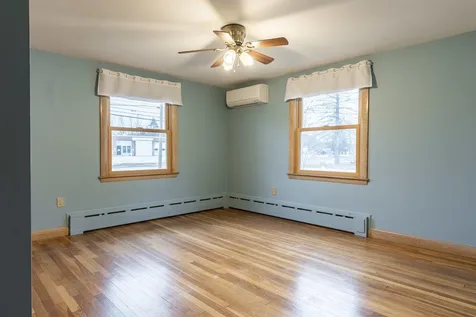 46 Old Dover Road Rochester NH 03867