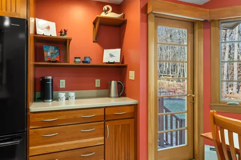 23 Pine Road North Hampton NH 03862