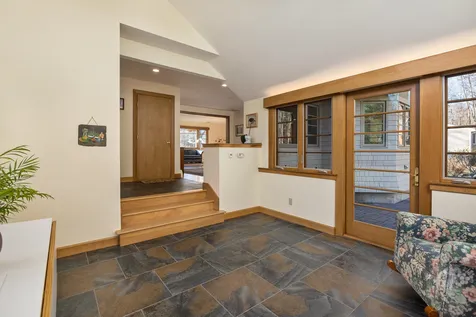 23 Pine Road North Hampton NH 03862
